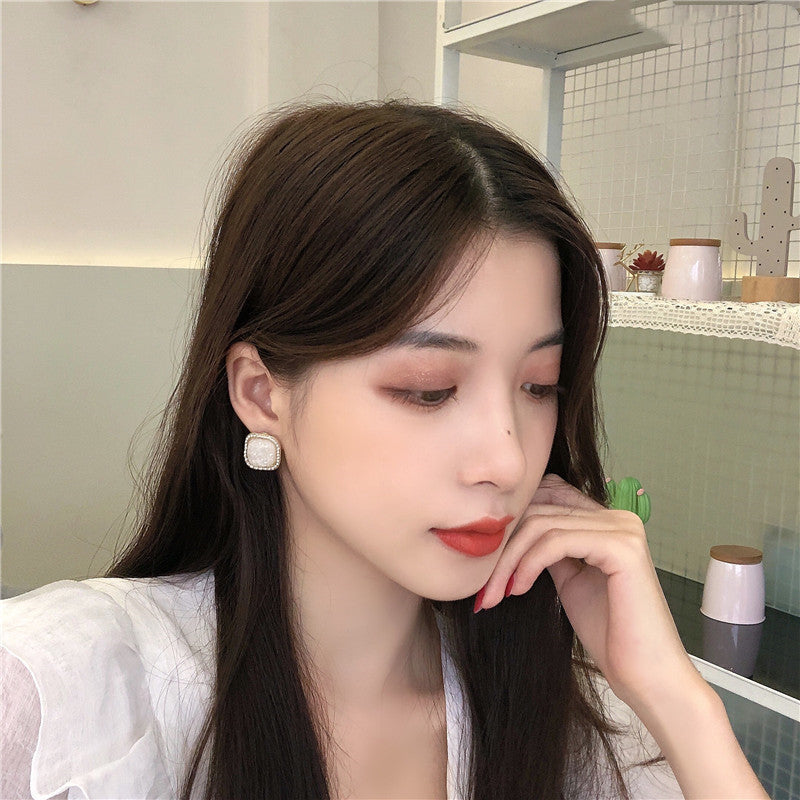 bf66e35a6e43d9046fd82c6255e47bdd